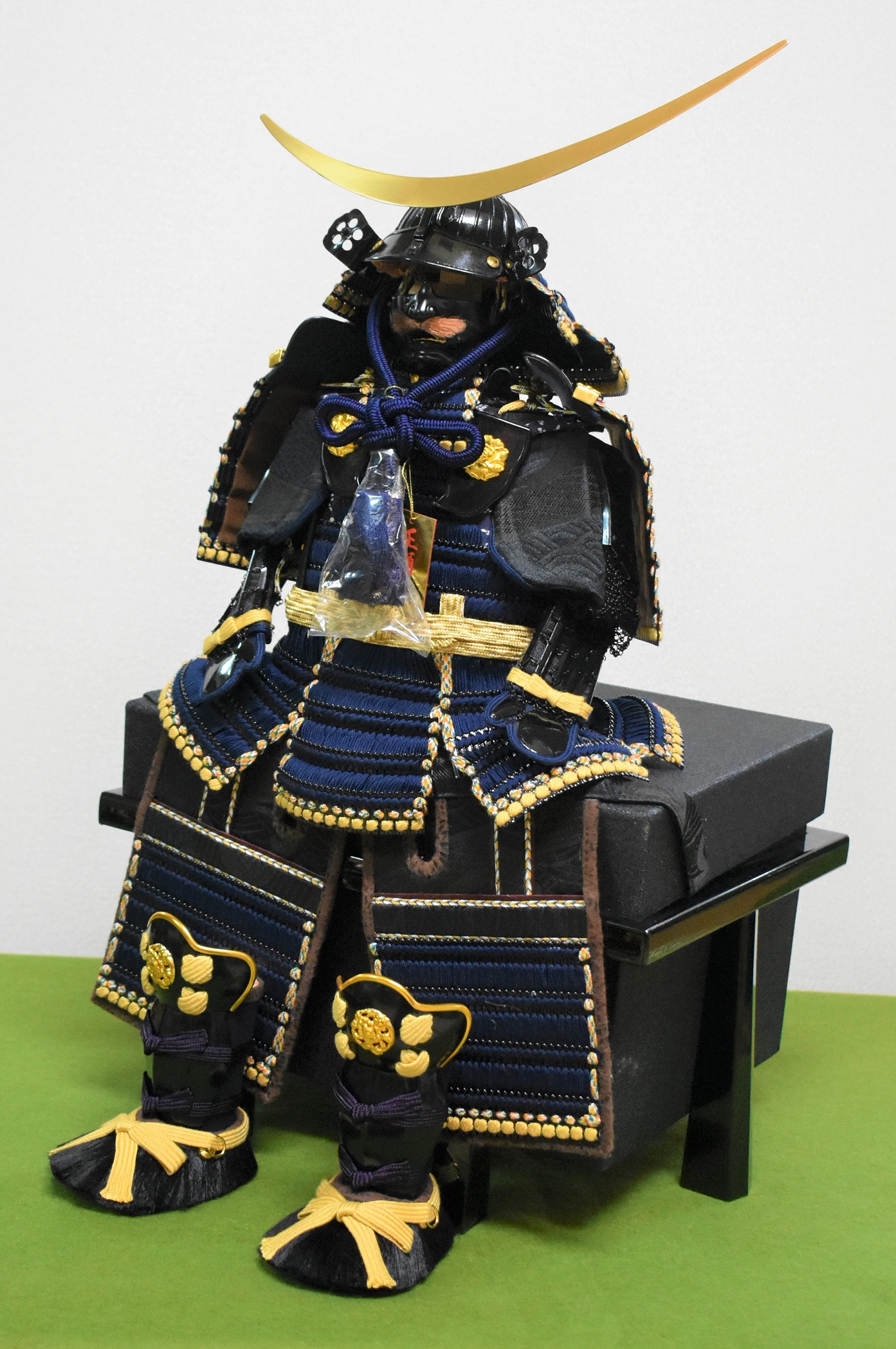 伊達政宗公之鎧 黒小札正絹紫糸縅之大鎧7号 鈴甲子雄山作 平飾り